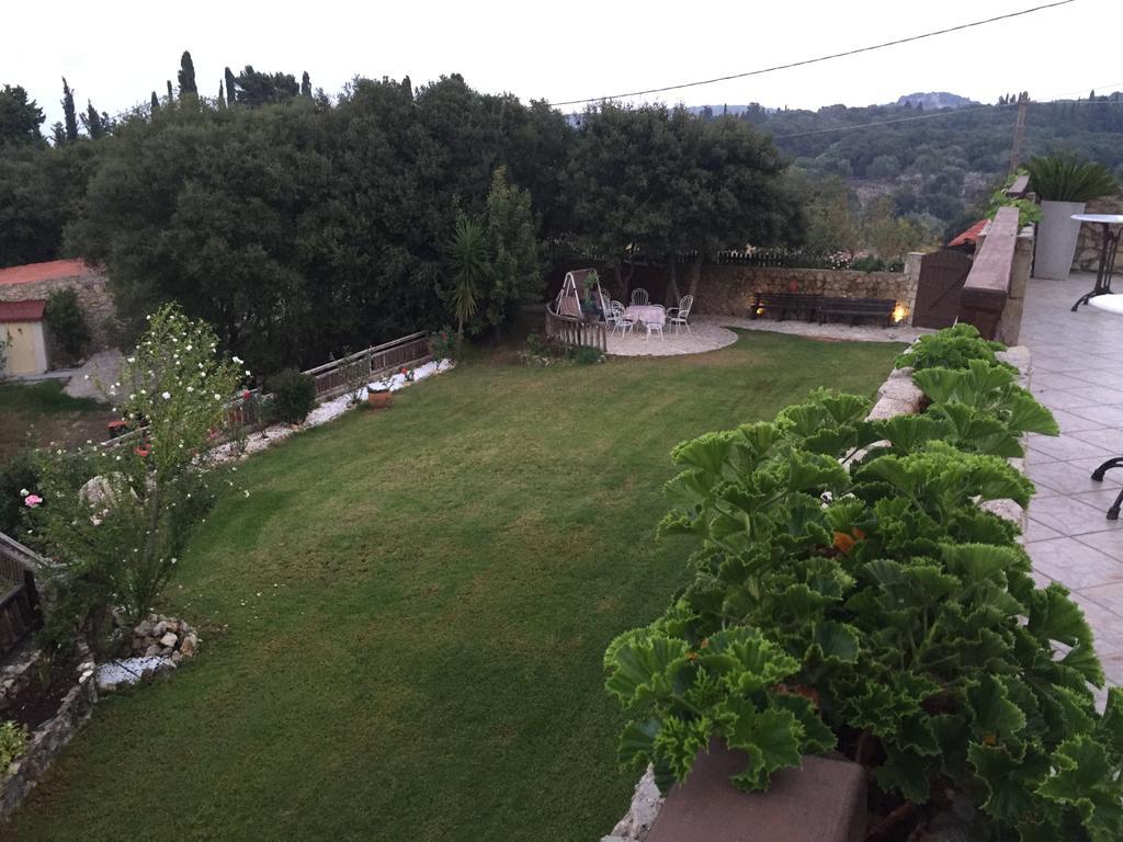 Vervekis Apartments Fiskardo Zewnętrze zdjęcie